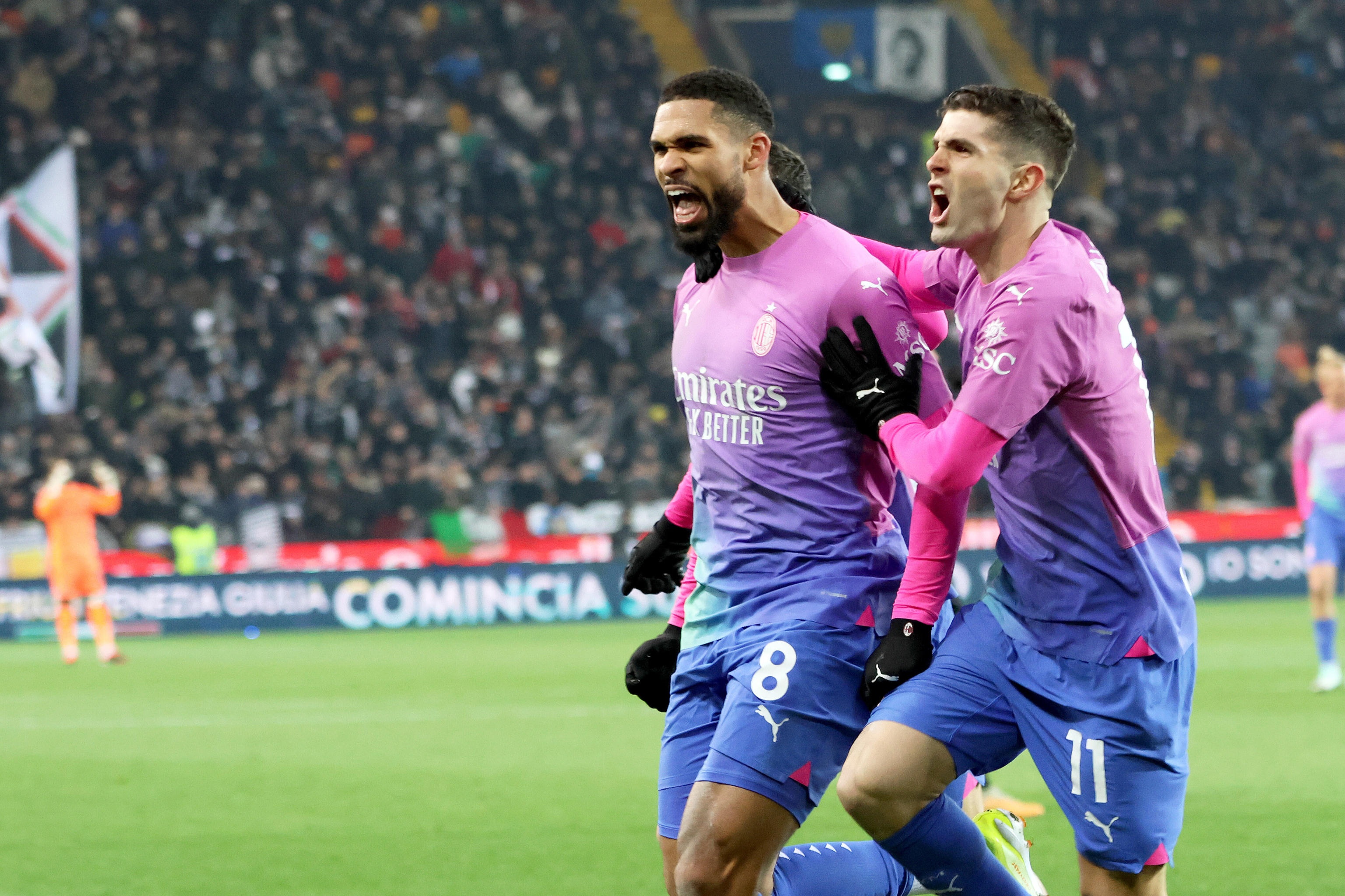 足球直播网-电讯报：维拉正考虑引进米兰中场奇克，以应对卡马拉赛季报销